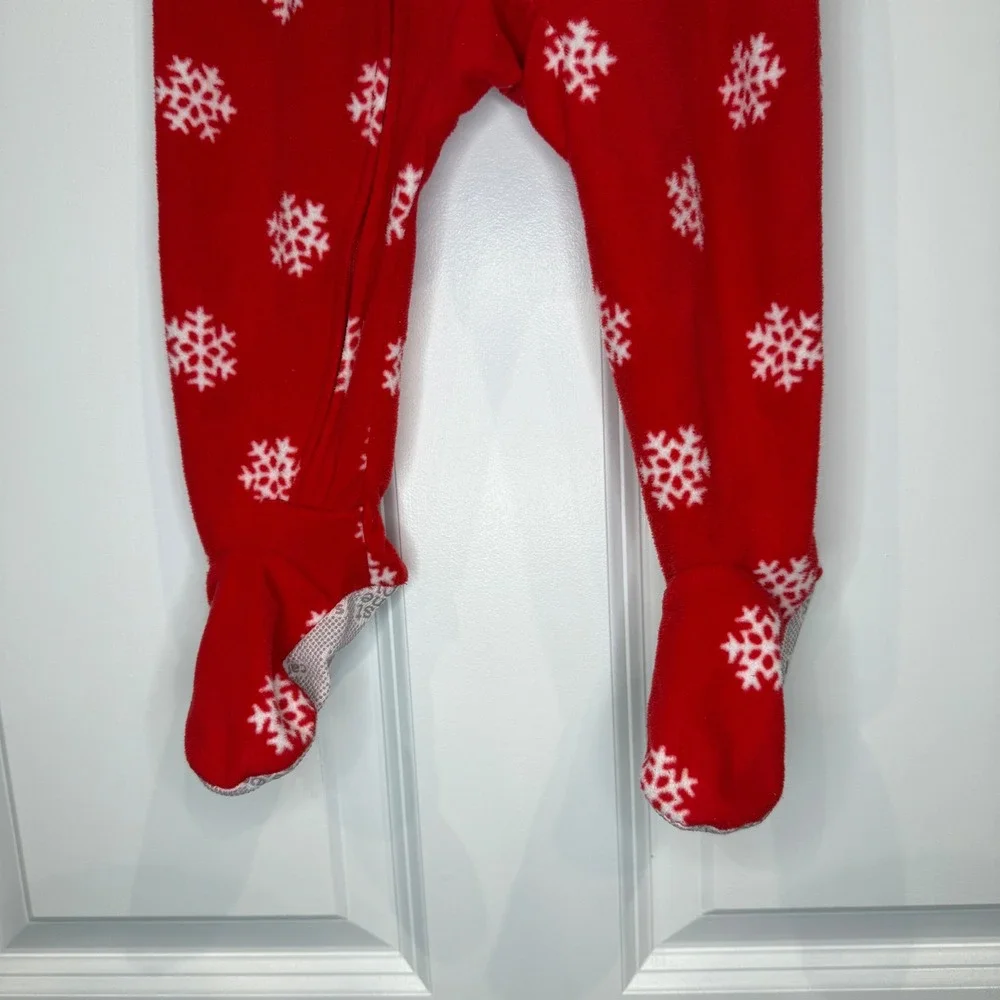 Carter's Red Snowflake Reindeer‎ Fleece Footed Pajamas Size 12 Months